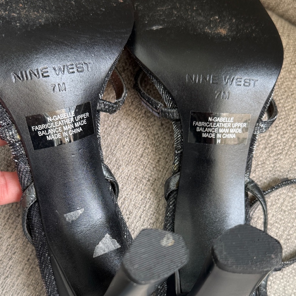 Vintage Nine West Strappy Heels Square Sequin Gun Metal Pewter Gray Black Sz 7 - Picture 8 of 17